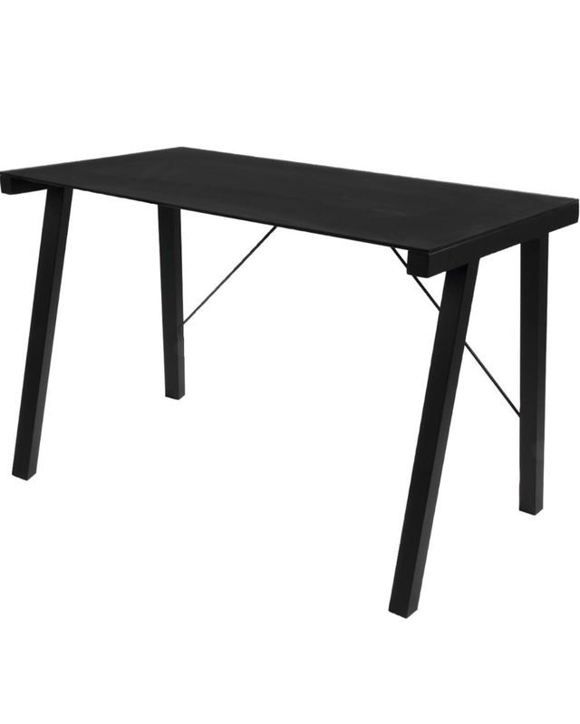 Mesa de escritorio de cristal