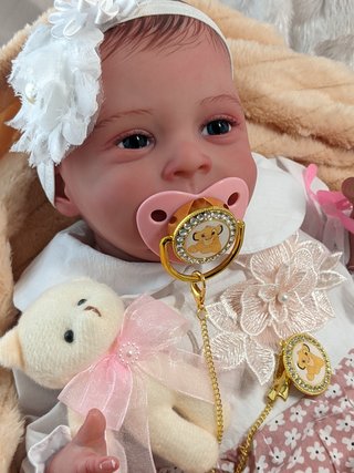 Reborn ojos azul de cristal realizada con genesis