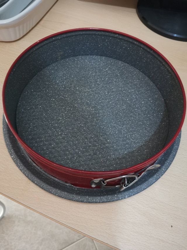 tortiera con cerniera nuova