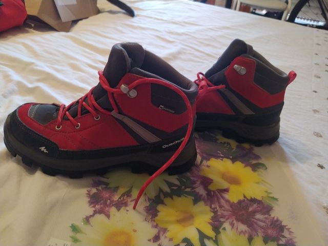 Botas de montaña niño