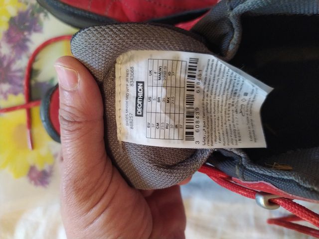 Botas de montaña niño