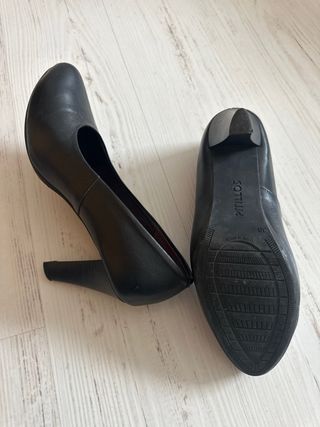 Zapatos Pitillos