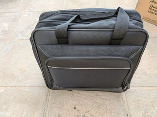 Maletín Amazon basics