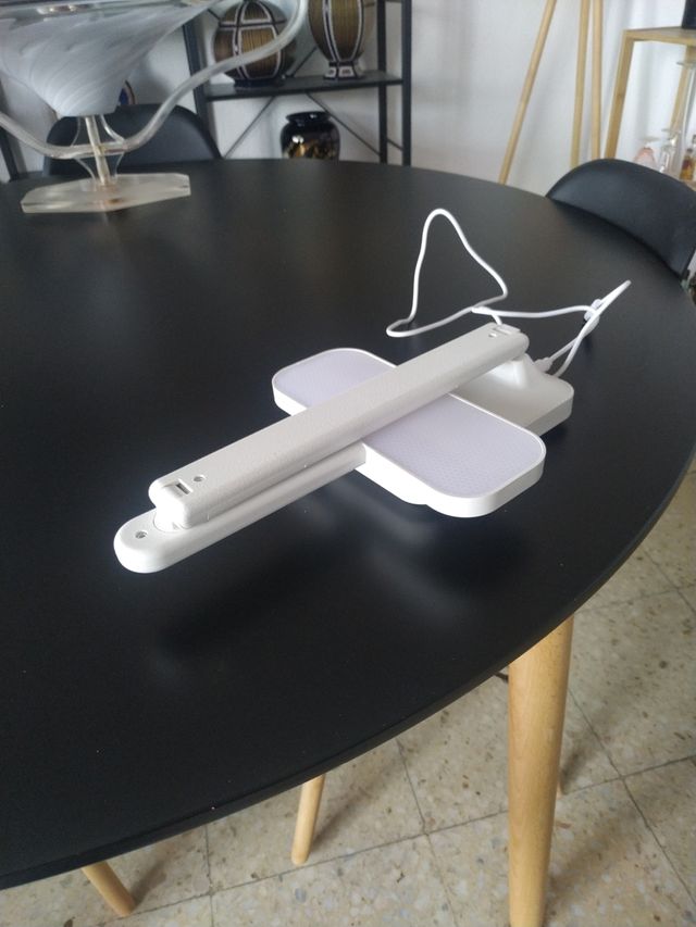 Lampara mesa articulada