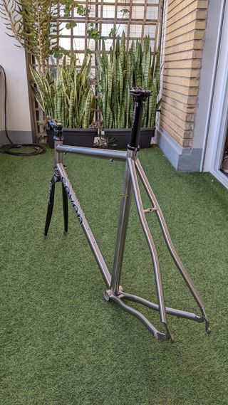 Seven Axiom SL, talla 57 (Titanio)