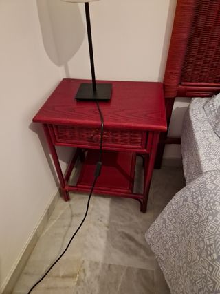 Dormitorio completo madera y mimbre