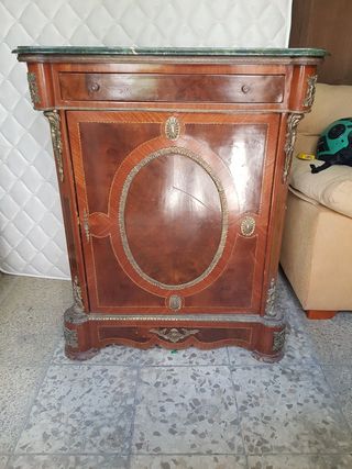 Vendo mueble aparador antiguo