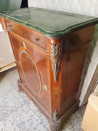 Vendo mueble aparador antiguo