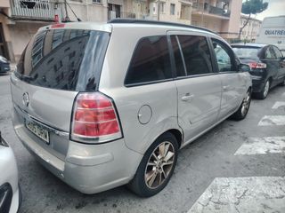 Opel Zafira 2005