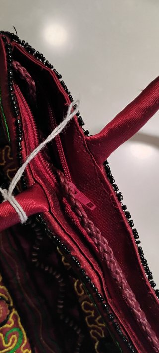 Bolso étnica seda sin estrenar sin
