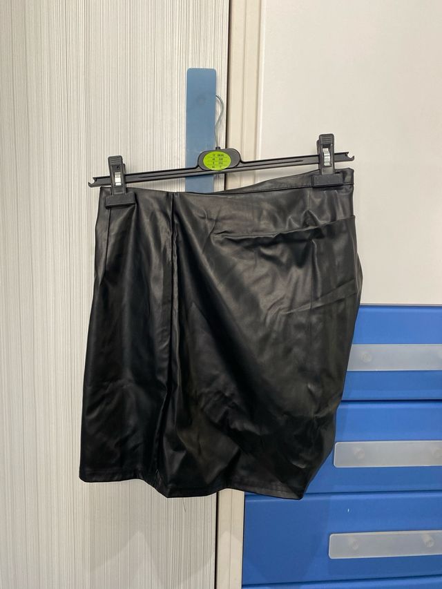 Falda Shein Negra Talla S