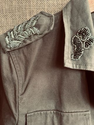 Chaqueta militar 