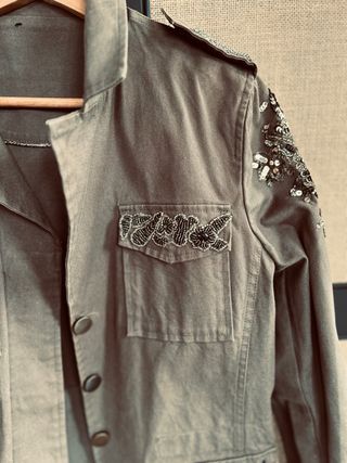 Chaqueta militar 