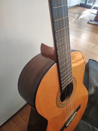 Guitarra Admira mod. Monica