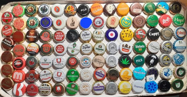 Chapas españolas y alemanasa 0.30 cts