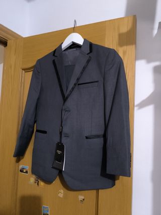 Traje Boda, Bautizo.