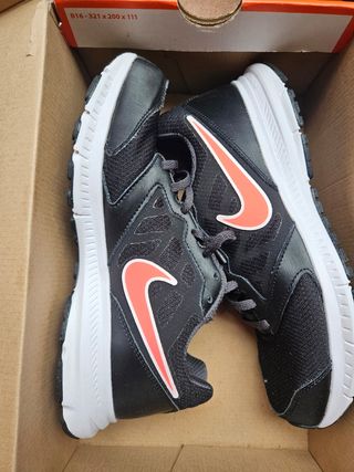 Zapatilla Nike Revolution