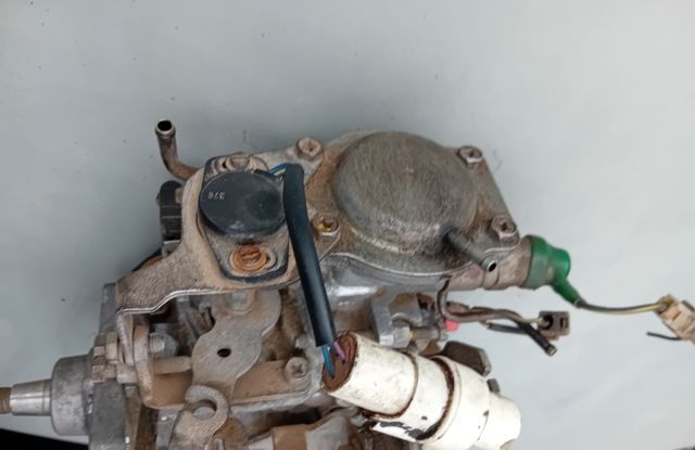 Bomba inyectora isuzu trooper 2.8 TD 106cv (84-93