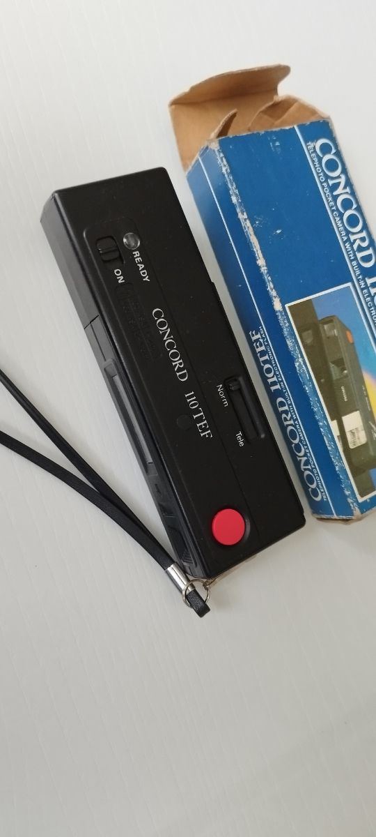 Fotocamera tascabile Concord 110TEF