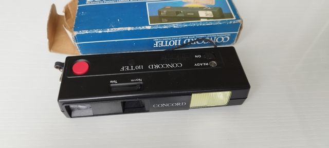 Fotocamera tascabile Concord 110TEF