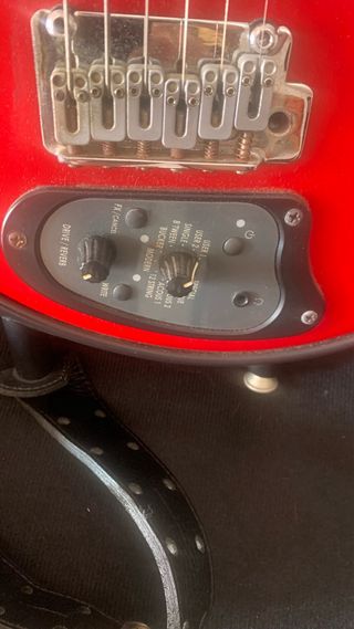 Guitarra Electrica con Multiefectos