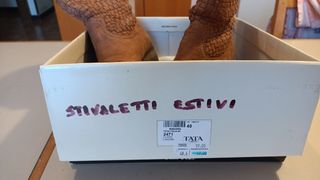 Stivaletti estivi in cuoio, Tata Italia
