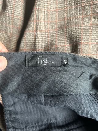 Pantalón cuadros Guess collection talla 46