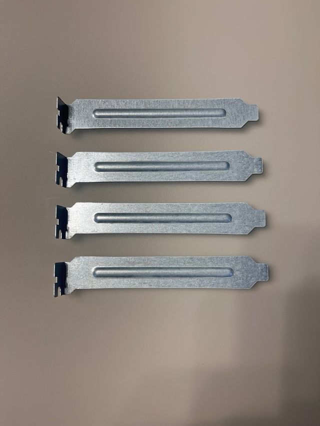 Tapa ciega para bahia de PC