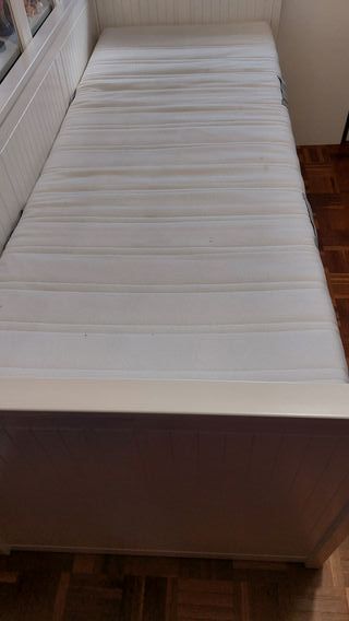 Divan Hemnes Ikea y opcion de 2 colchones
