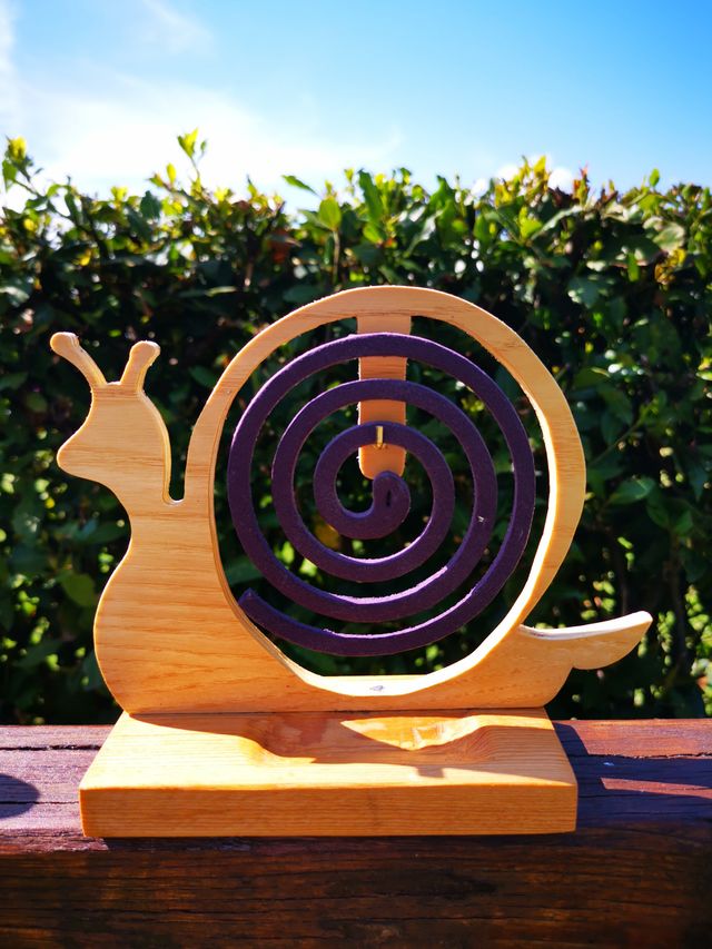 Antizanzare in legno da giardino handmade