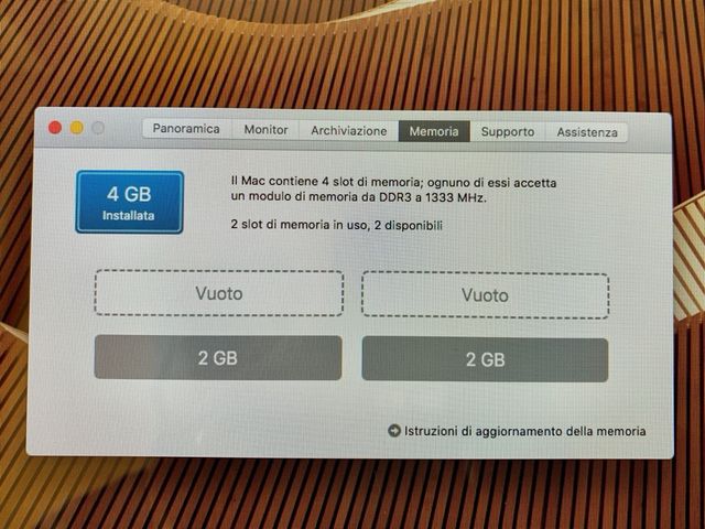 iMac 21.5 mid 2011 Intel core I5 2.7 GHz 4gb 1TB