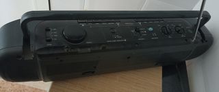 Radio cassette vintage Sanyo.