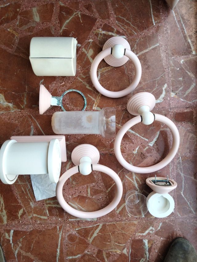 Accesorios baño de madera 