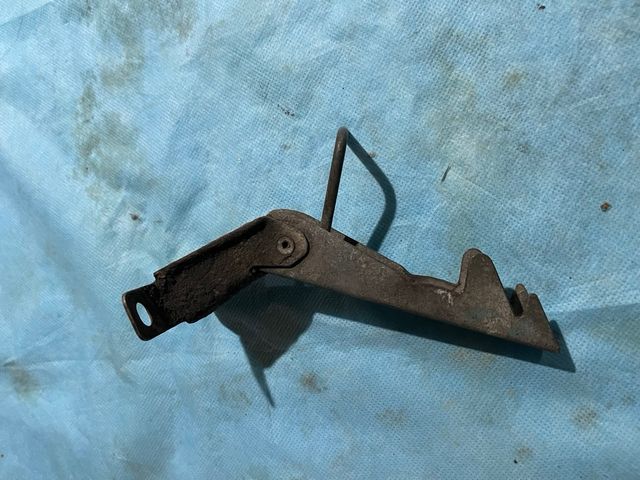 Cierre capot delantero 2cv