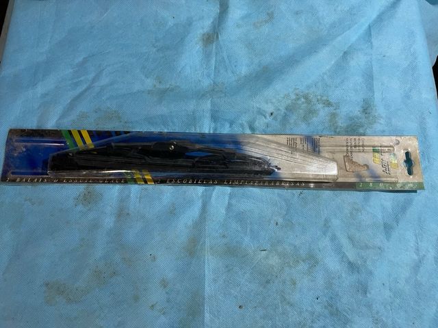 Par escobillas limpia parabrisas 2cv