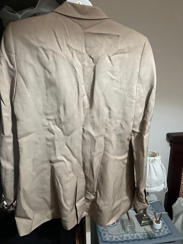 Chaqueta Zara con vuelta de leopardo