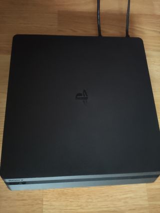 PS4