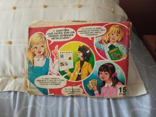 Album de cromos años 80. Trajes típicos.