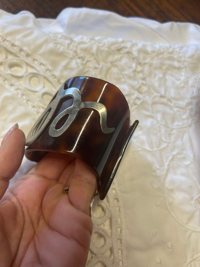 Bellissimo bracciale corno e argentato