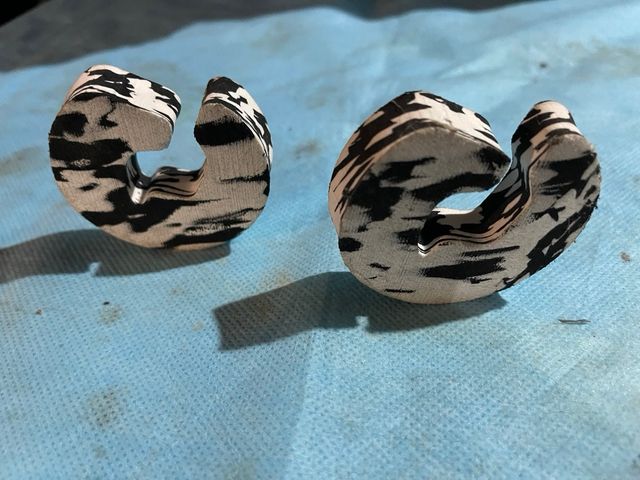 Par de sujeta ventanillas 2cv