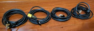 4 CABLES USB 2M y cargador.
