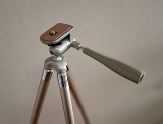 Trípode para cámara y movil