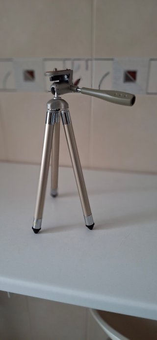 Trípode para cámara y movil