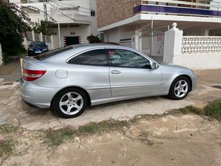 Mercedes-Benz Clc coupe 2010