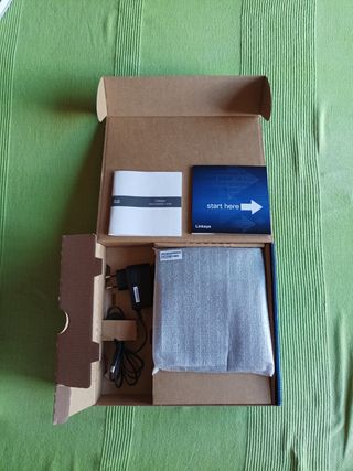 Router CISCO Linksys EA2700