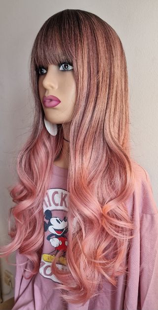 Peluca larga degrada rosa 