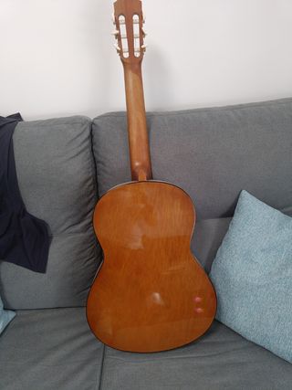 Guitarra española Yamaha