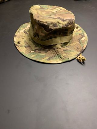 Sombrero “chambergo” camuflaje militar
