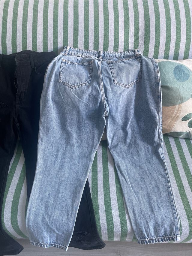 Jans 2 pezzi nero e jeas chiaro