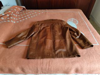 Cazadora de cuero